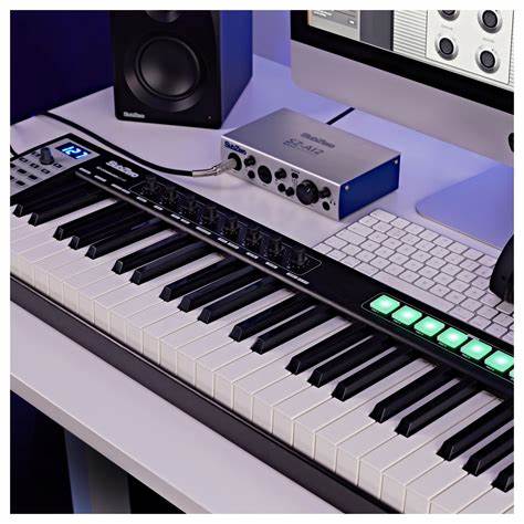 MIDI & Studio Controllers – Keyboards, Pads & DAW Control