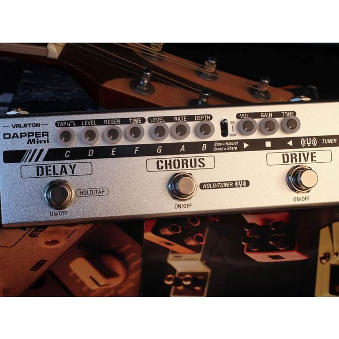 Valeton Dapper Mini | Compact Guitar Effects Strip | Everest Music